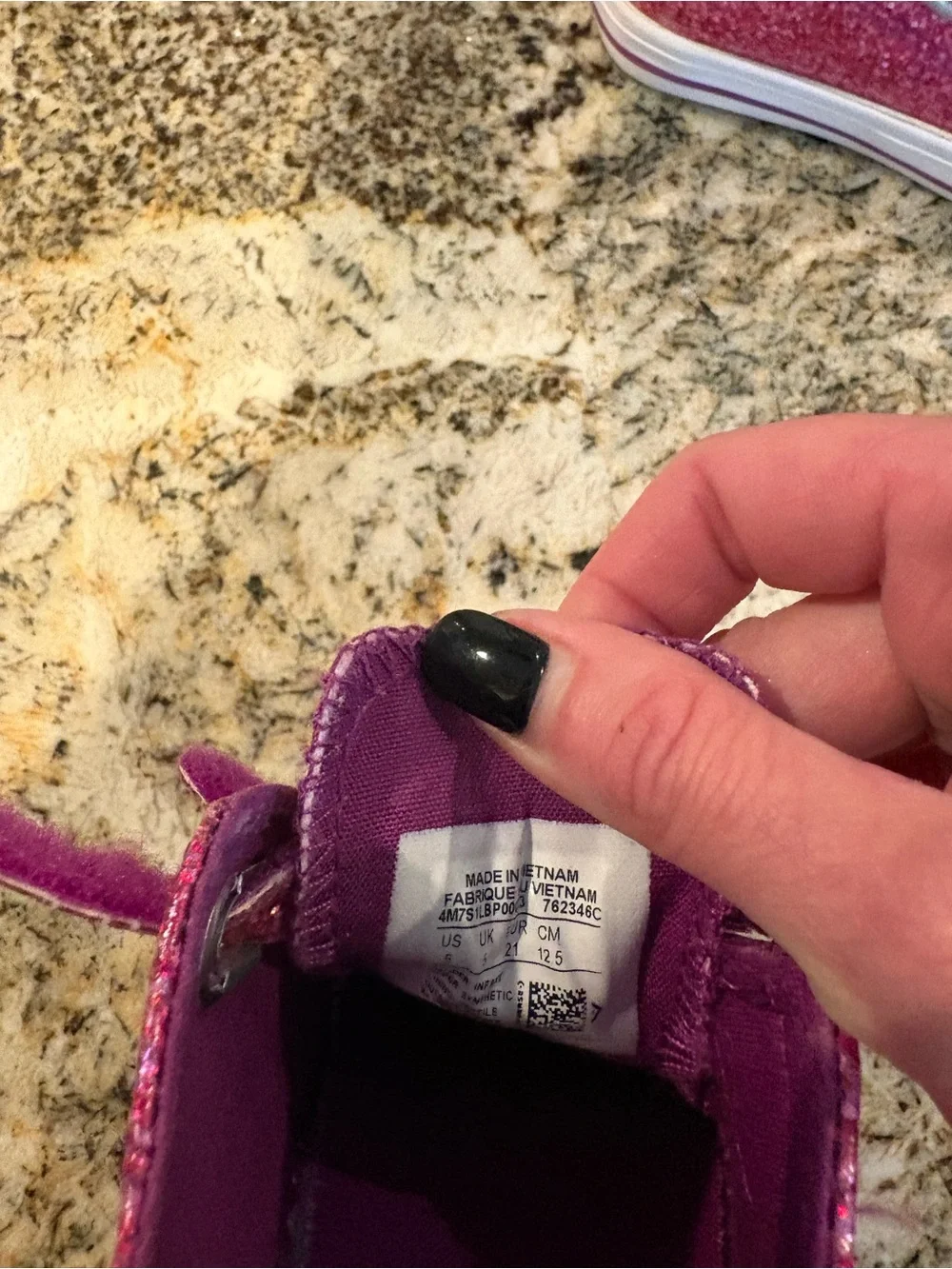 EUC Converse Kids Glitter Magenta Velcro Low-Top Sneakers